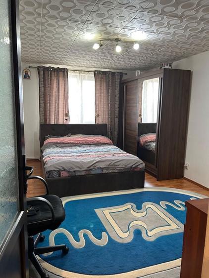 Vand apartament 2 camere - 1
