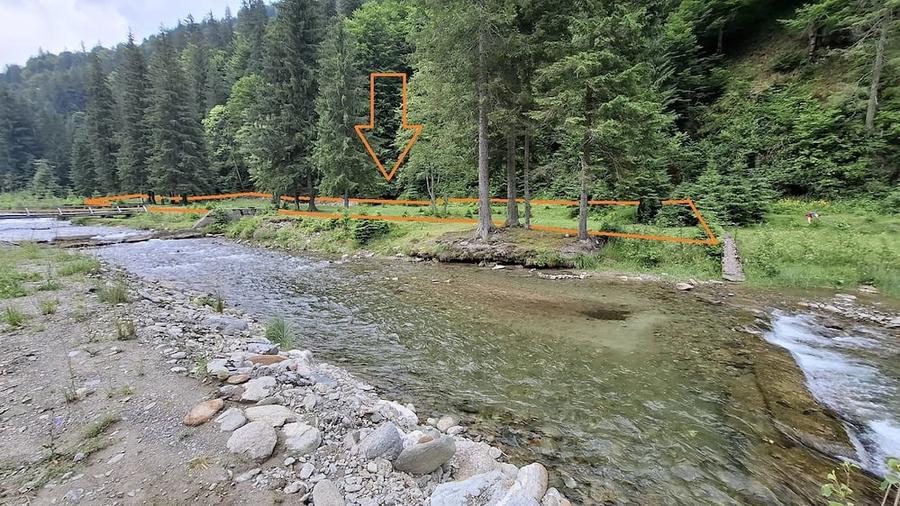 Teren de 3015 mp, în Lerești