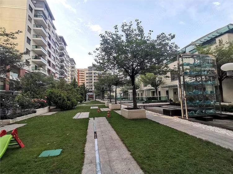 Apartament cu 2 camere semidecomandat în Tei