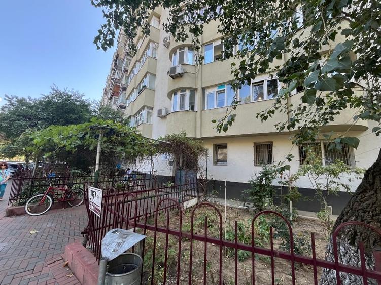 Garsonieră semidecomandată, mobilată în Dristor
