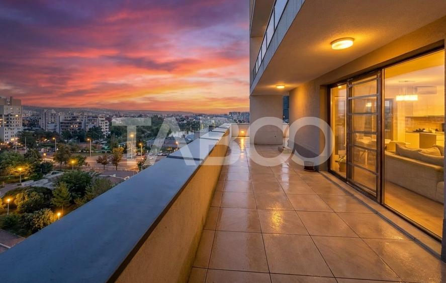 Penthouse cu 4 camere semidecomandat, mobilat în Gheorgheni