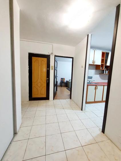Apartament cu 2 camere decomandat în Colentina