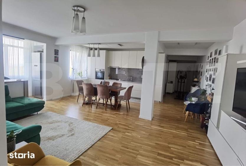 Apartament cu 3 camere decomandat în Șcheia