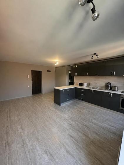 Apartament cu 3 camere decomandat în Vest