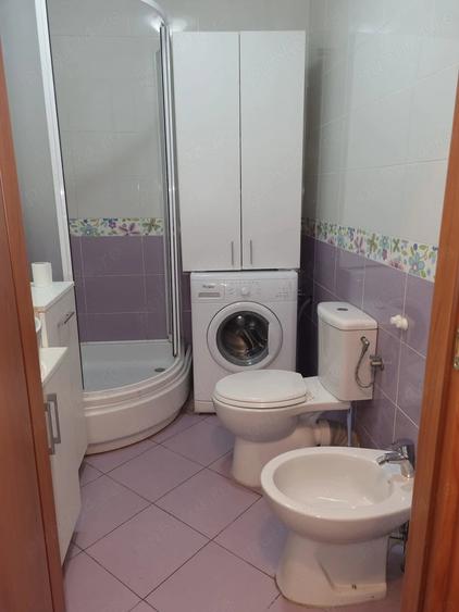 Apartament cu 2 camere decomandat în Vitan