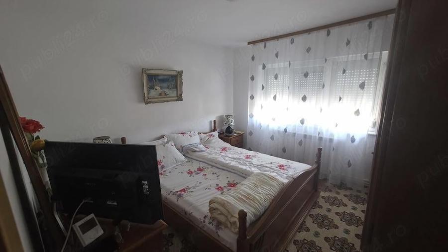 Apartament 3 camere, decomandat, central - 4