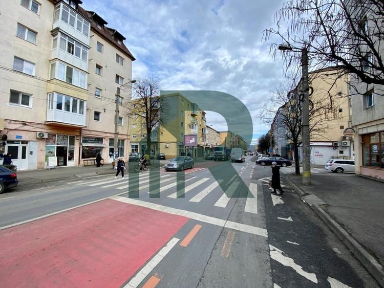 Apartament cu 2 camere, mobilat în Vasile Aaron