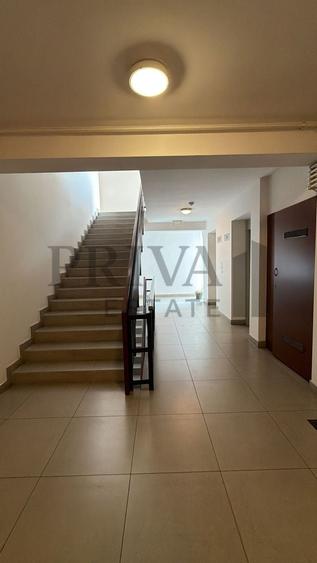 Apartament cu 2 camere, mobilat în Soarelui