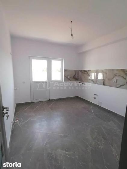 Casă cu 5 camere cu Canalizare în Rahova