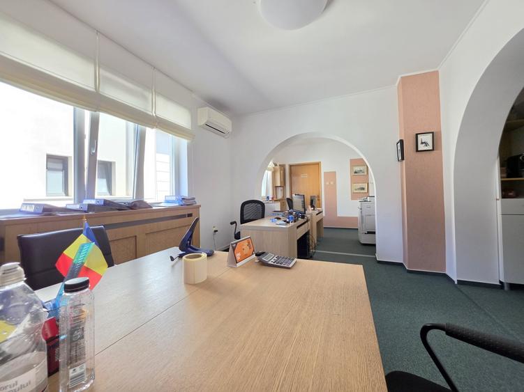Casă individuală cu 2 camere cu Teren 200 Mp în Muncii