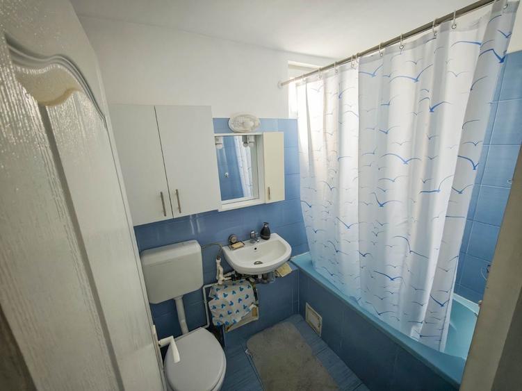 Apartament cu 2 camere decomandat în Cetății