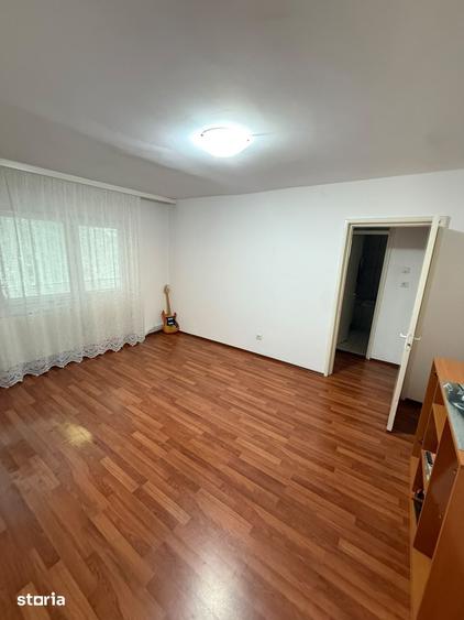 Apartament cu 3 camere în Bistrița Lac