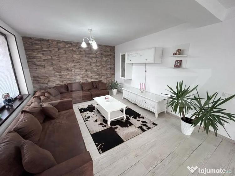 Casa 240 mp, 5 dormitoare, 2000 mp curte, zona Aeroportului - 12