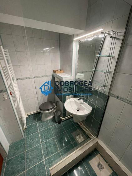 Apartament cu 2 camere decomandat, mobilat în Ultracentral