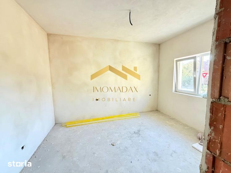 Casă cu 3 camere cu Teren 250 Mp în Sânmihaiu Român