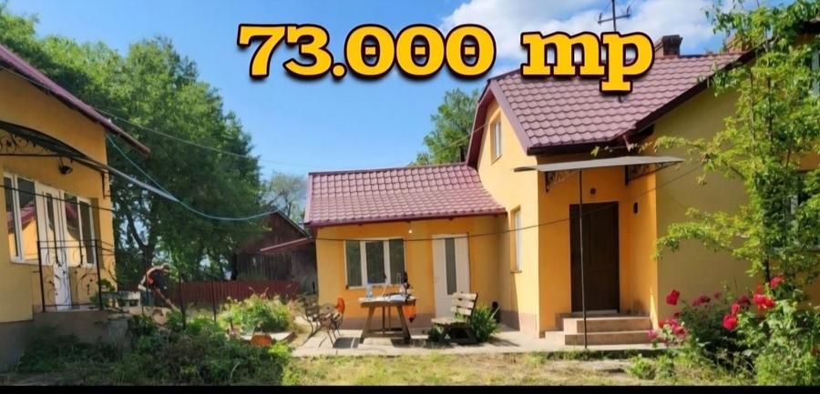 Casă cu 4 camere în Zvoriștea