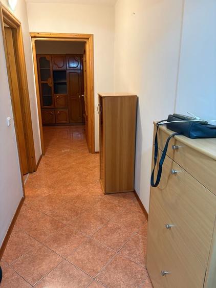Apartament cu 2 camere decomandat în Precista