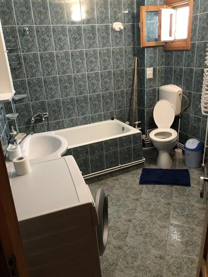 Apartament cu 2 camere decomandat în Nicolina