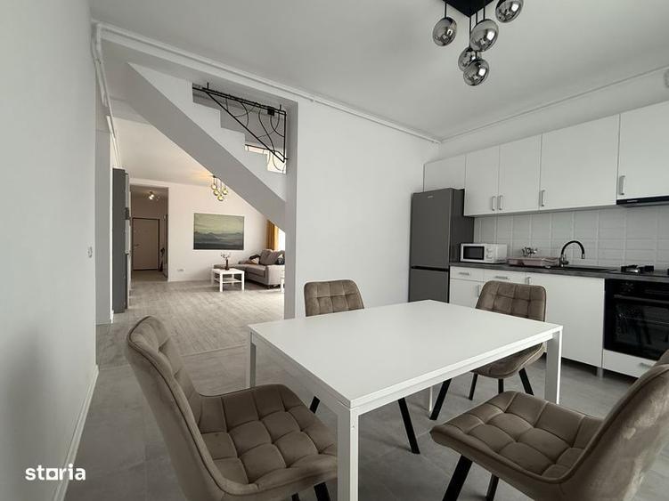 Apartament cu 4 camere în Central