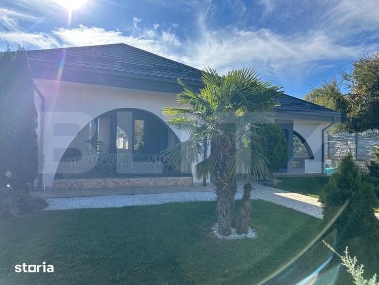 Casă cu 6 camere cu Teren 1750 Mp în Bucium