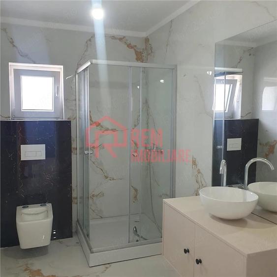 Apartament cu 2 camere decomandat în Fundeni