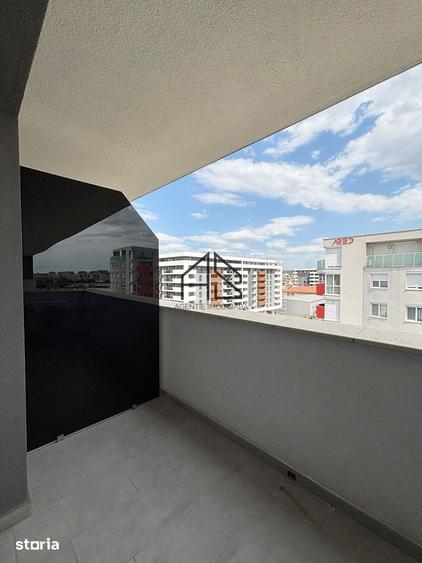 Apartament cu 3 camere în Orașul Nou