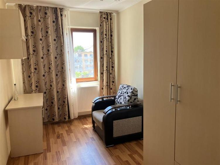 Apartament 3 camere  de vanzare  Podu Ros, - 4