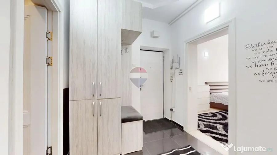 Apartament cu 3 camere decomandat în Centrul Civic