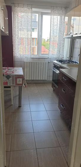 Apartament cu 2 camere decomandat, mobilat în Centrul Civic