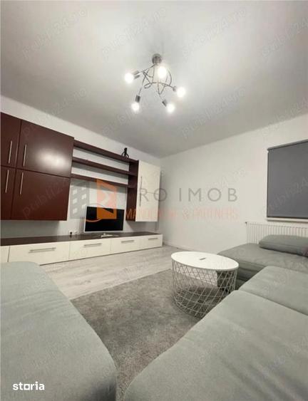 Apartament cu 2 camere decomandat, mobilat în Central