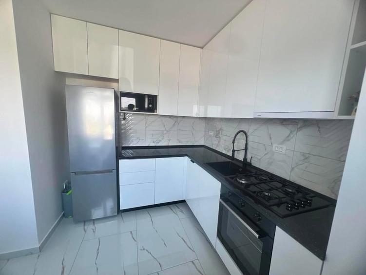 Duplex cu 3 camere cu Canalizare în Moșnița Nouă