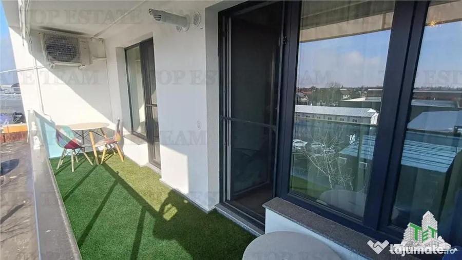 Apartament cu 2 camere semidecomandat, mobilat în Central