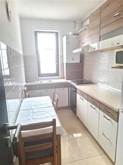 Apartament cu 2 camere decomandat în Giroc