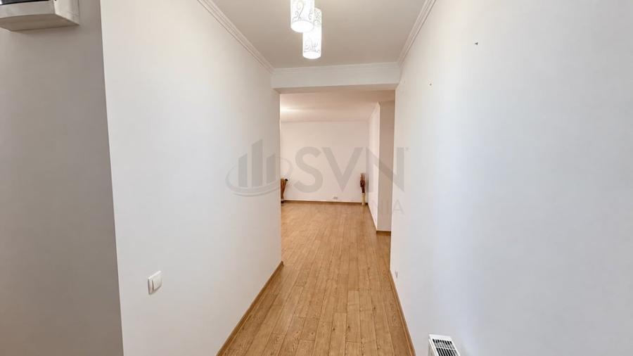 Apartament cu 3 camere decomandat în Domenii