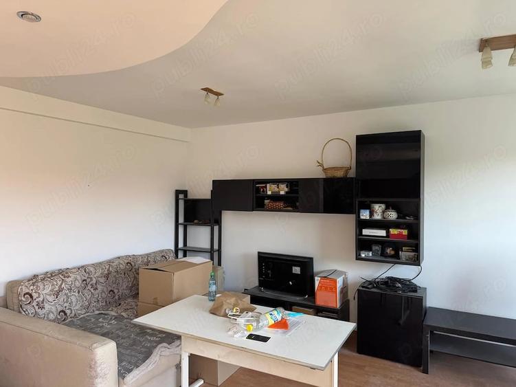 Apartament cu 2 camere decomandat în Giulești