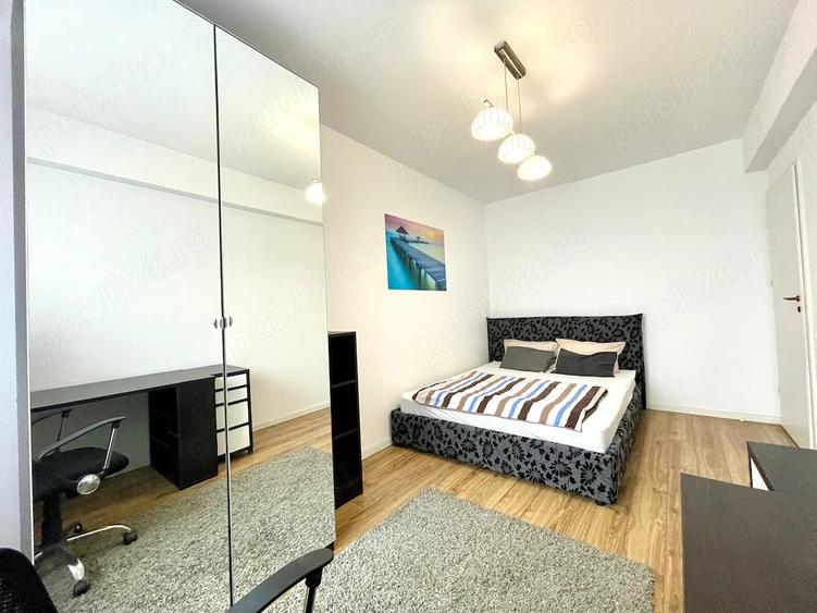 Apartament cu 4 camere decomandat în Central