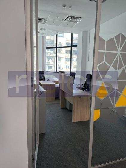 Spațiu comercial, de 1,900 mp, în Unirii