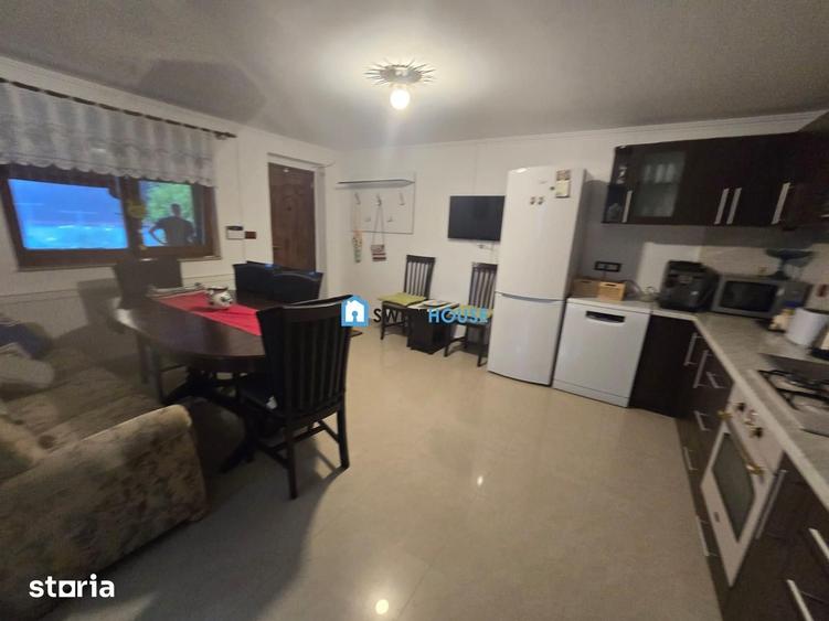 Casă cu 6 camere cu Teren 1780 Mp în Cincu