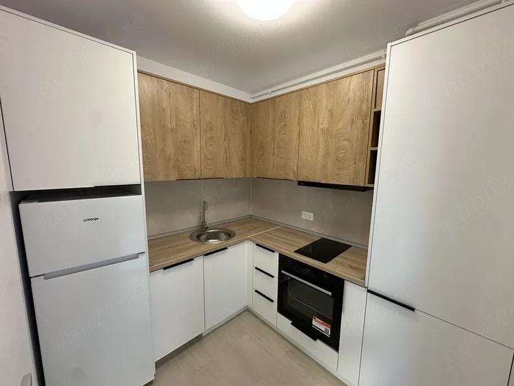 garsoniera HILS TITANIUM-centrala proprie-parcare proprie-metrou 5 minute - 2