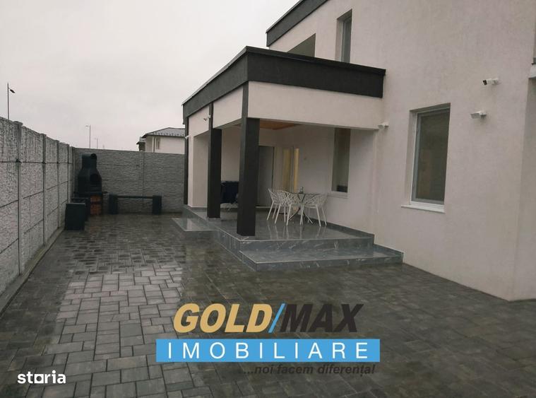 Casă cu 4 camere cu Teren 300 Mp în Bradu