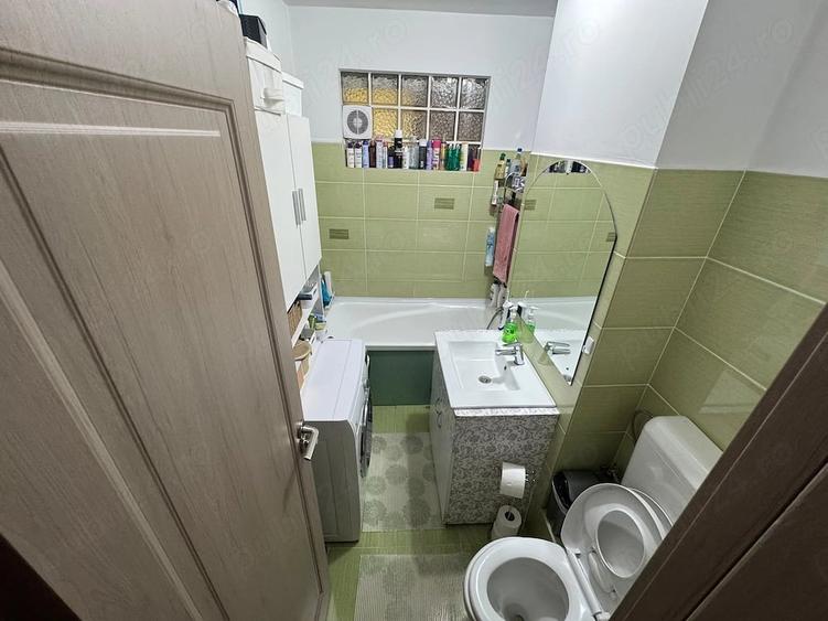 Apartament cu 2 camere semidecomandat în Gemenii