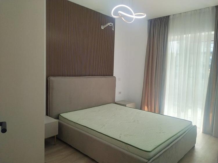 Apartament cu 3 camere decomandat, mobilat în Sebastian