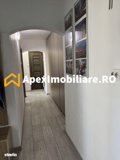Apartament cu 3 camere decomandat în Pantelimon