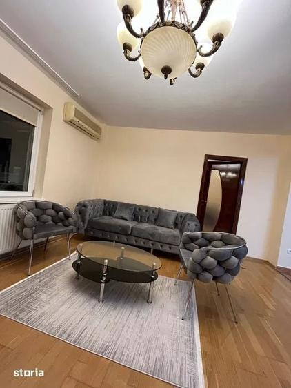 Apartament cu 3 camere decomandat în Ștrand