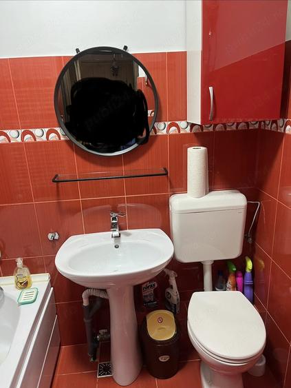Apartament cu 2 camere nedecomandat în Central