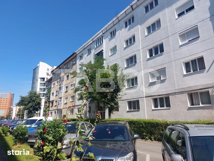 Apartament cu 2 camere decomandat în Calea Dumbrăvii