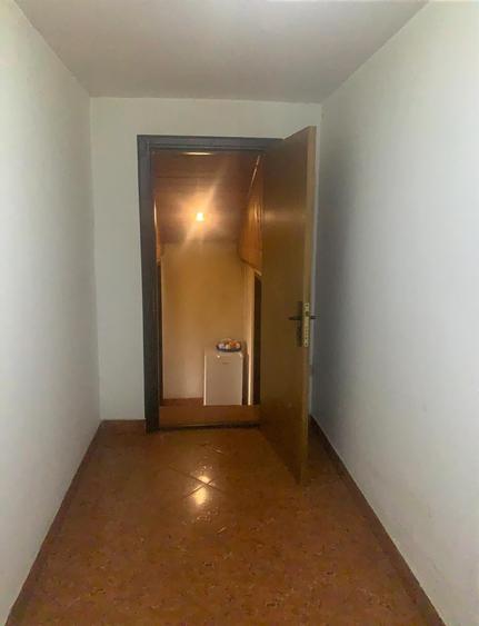 Birou, de 507 mp, în Tei