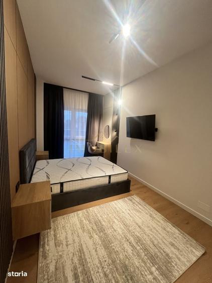 Apartament cu 3 camere decomandat în Florești