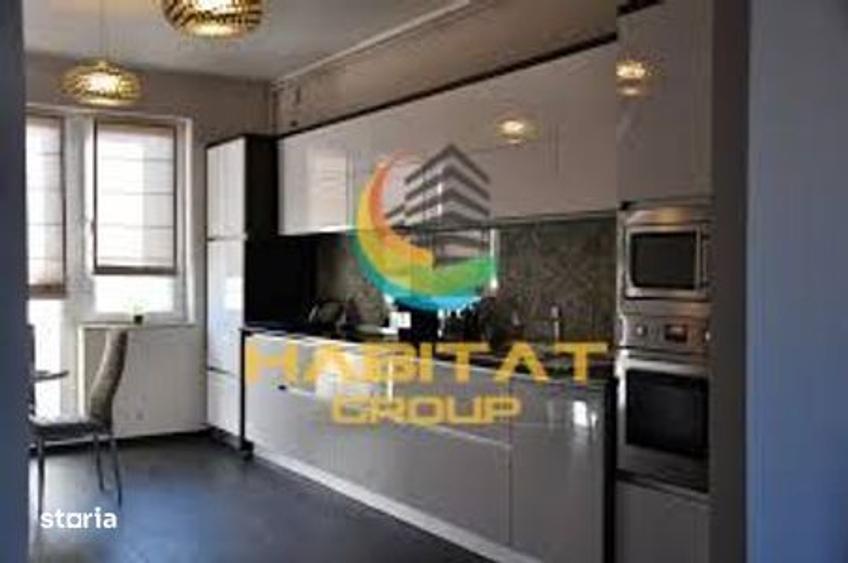 Apartament cu 3 camere în Central — fotografia 1