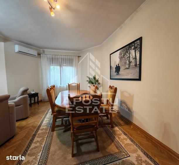 Vila cu 11 camere, renovata, de vanzare, zona Lipovei - 18